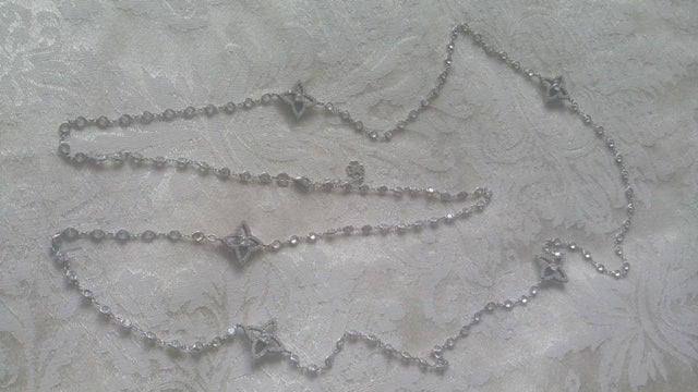 Long Necklace with Station Crystals and Diamond Shape Flowers